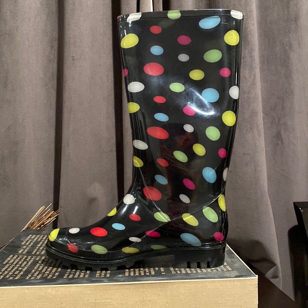 Rain boots
